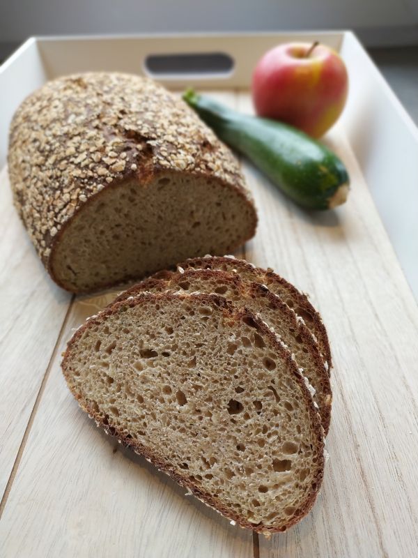 Zucchini-Apfel-Brot mit Hafer-Sauerteig - Aber bitte mit Dinkel